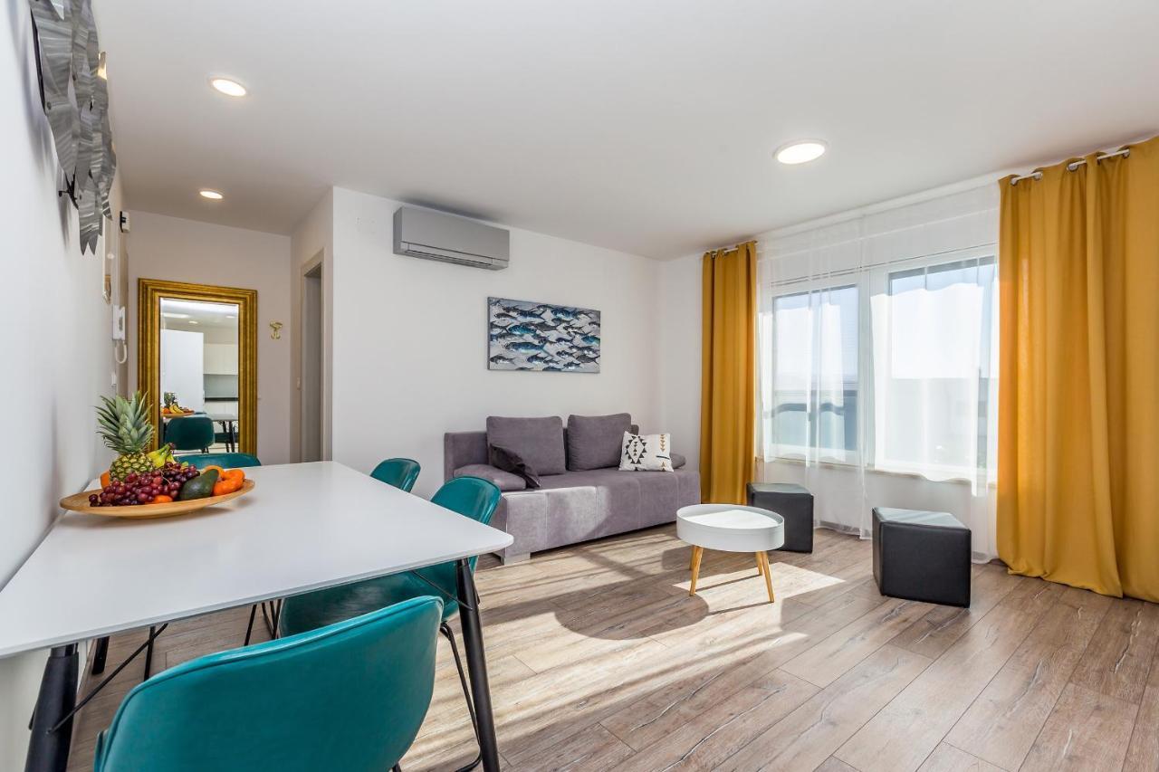 Apartments Luca Krk Town Zewnętrze zdjęcie