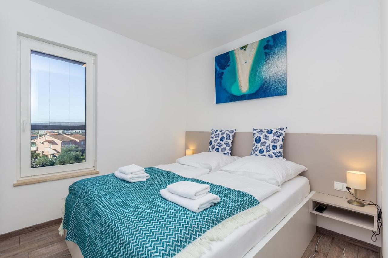 Apartments Luca Krk Town Zewnętrze zdjęcie