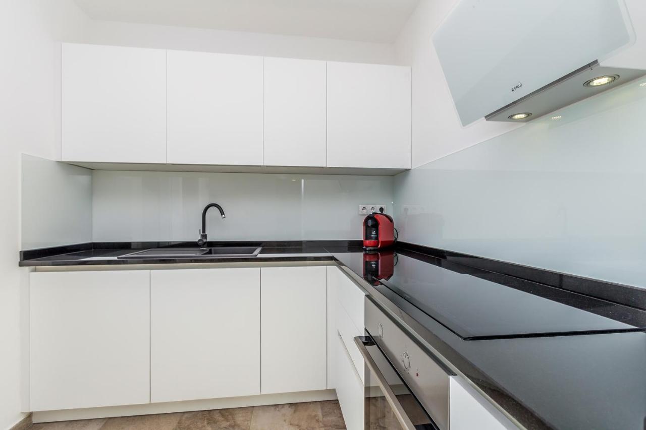 Apartments Luca Krk Town Zewnętrze zdjęcie